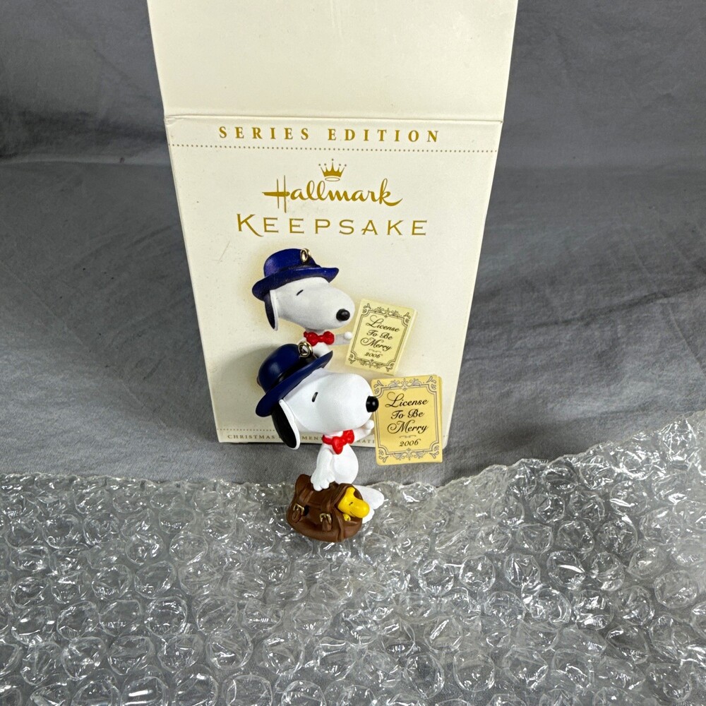 Hallmark Keepsake Peanuts Snoopy Woodstock Legal Beagle Ornament 2006 Christmas